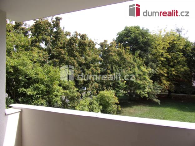 Pronájem bytu 2+1, Karlovy Vary, Charkovská, 48 m2