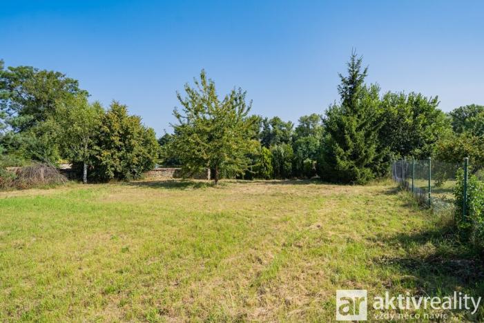 Prodej pozemku pro bydlení, Horní Počaply - Křivenice, 1690 m2