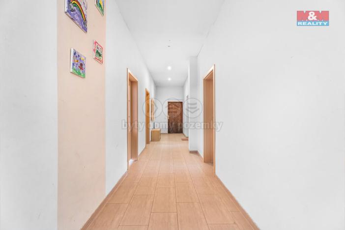 Prodej rodinného domu, Česká Lípa - Dobranov, 352 m2