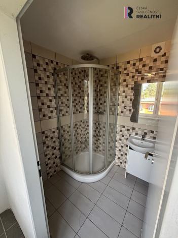 Prodej bytu 3+1, Bukovany, 67 m2