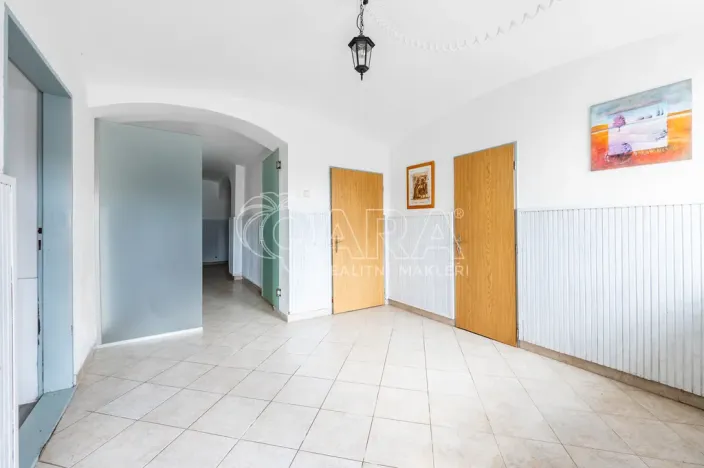 Prodej vícegeneračního domu, Žandov - Radeč, 250 m2