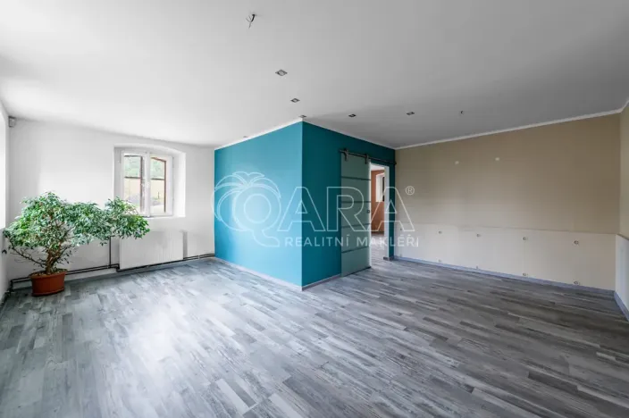 Prodej vícegeneračního domu, Žandov - Radeč, 250 m2