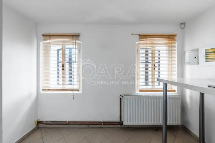 Prodej vícegeneračního domu, Žandov - Radeč, 250 m2