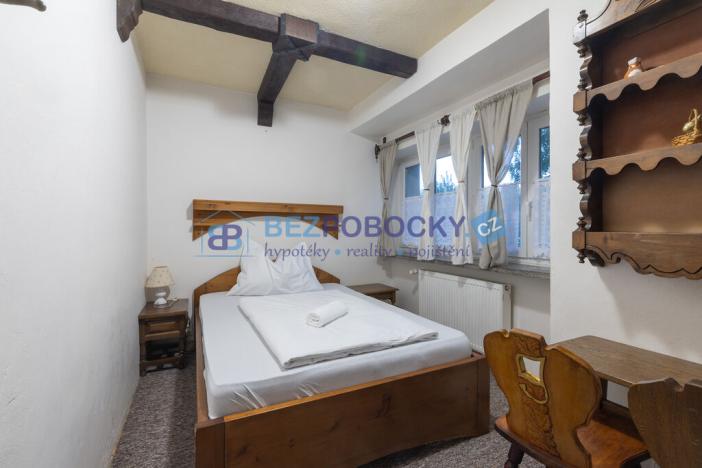 Prodej ubytování, Sněžné - Milovy, 644 m2