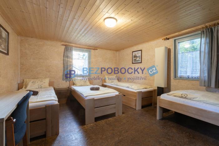 Prodej ubytování, Sněžné - Milovy, 644 m2