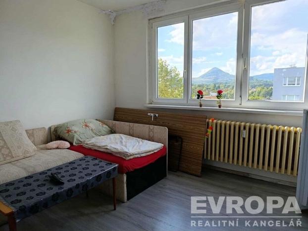 Prodej bytu 2+kk, Cvikov - Cvikov II, Sídliště, 43 m2