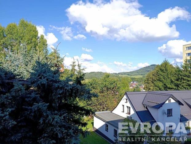 Prodej bytu 2+1, Cvikov - Cvikov II, Sídliště, 60 m2