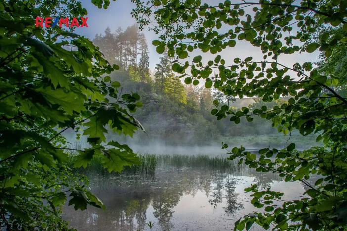 Prodej vily, Blatce, 1947 m2