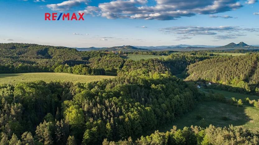 Prodej vily, Blatce, 1947 m2