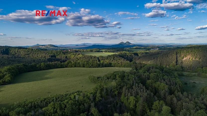 Prodej vily, Blatce, 1947 m2