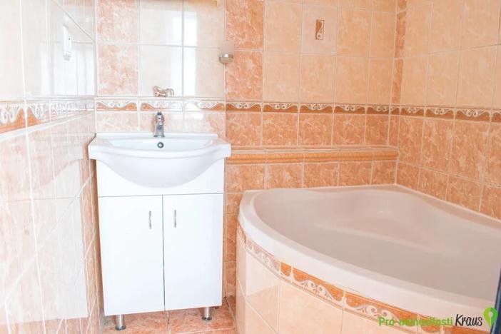 Prodej bytu 3+1, Strašice, 64 m2