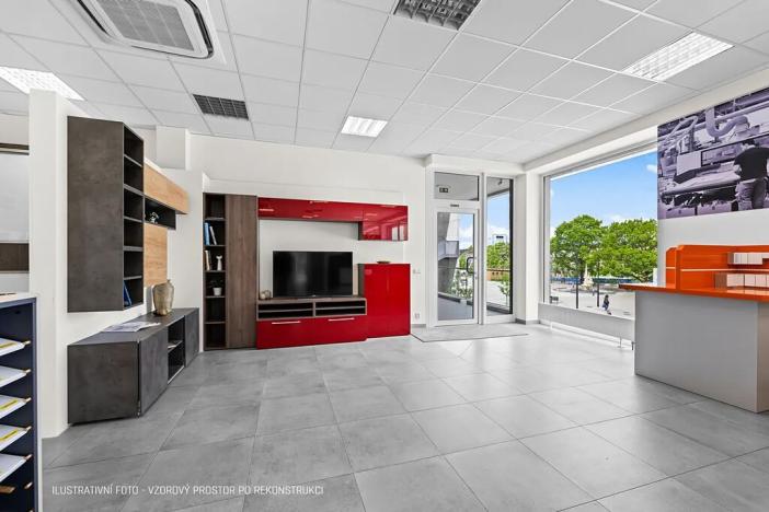 Pronájem obchodního prostoru, Praha - Hloubětín, Poděbradská, 107 m2