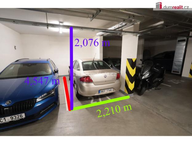Pronájem garáže, Praha - Kunratice, Merhoutova, 15 m2