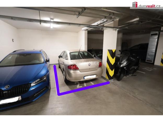 Pronájem garáže, Praha - Kunratice, Merhoutova, 15 m2