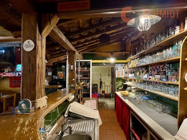 Pronájem obchodního prostoru, Břeclav, U Splavu, 350 m2