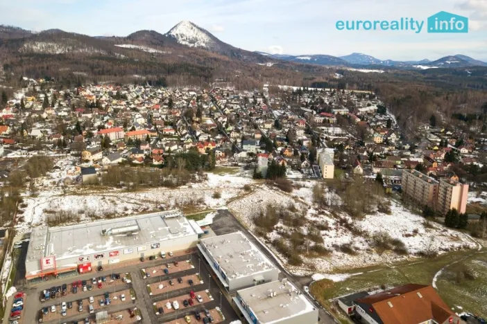 Prodej komerčního pozemku, Nový Bor, 24657 m2