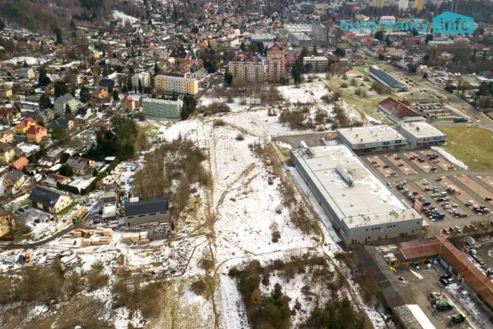 Prodej komerčního pozemku, Nový Bor, 24657 m2