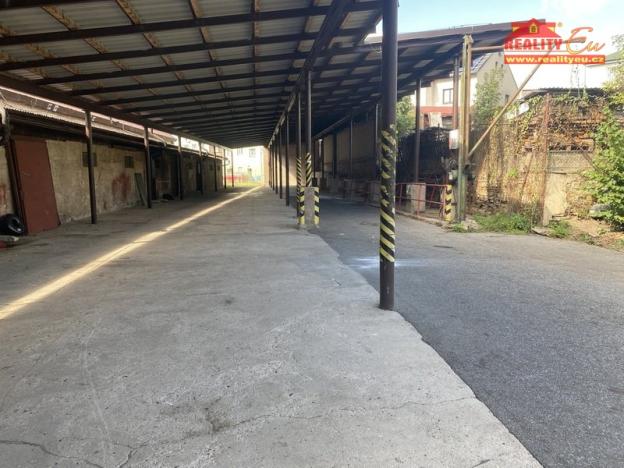 Pronájem výrobních prostor, Česká Skalice, Křenkova, 4200 m2