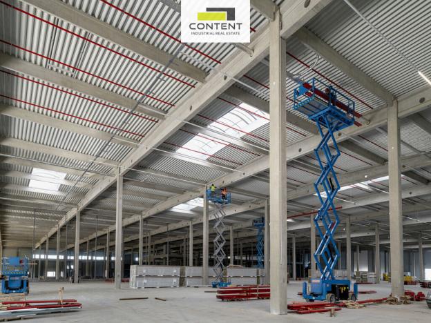 Pronájem výrobních prostor, Brno - Slatina, Tuřanka, 19000 m2