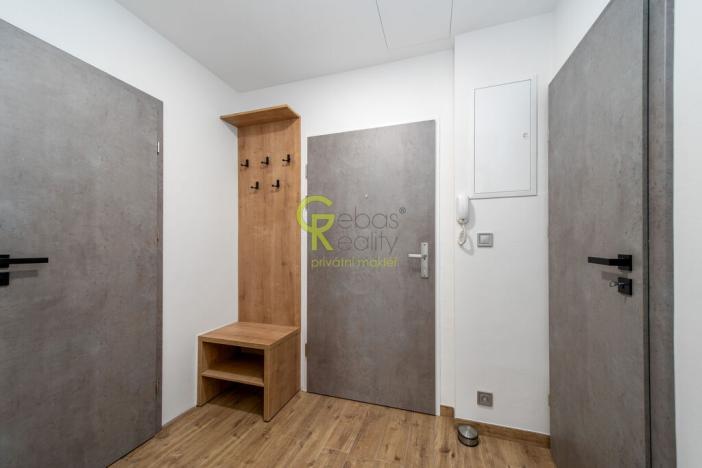 Pronájem bytu 2+kk, Praha - Libeň, Novákových, 45 m2