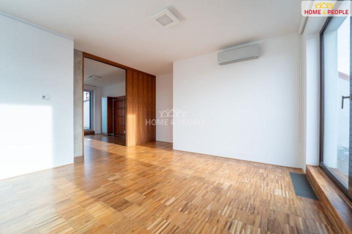 Prodej bytu 4+kk, Praha - Žižkov, Prokopova, 237 m2