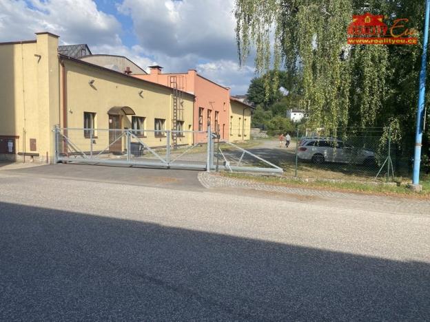 Pronájem skladu, Česká Skalice, Křenkova, 4200 m2