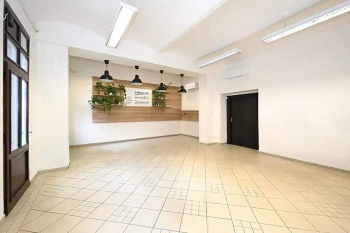 Pronájem obchodního prostoru, Hradec Králové, Pospíšilova, 78 m2