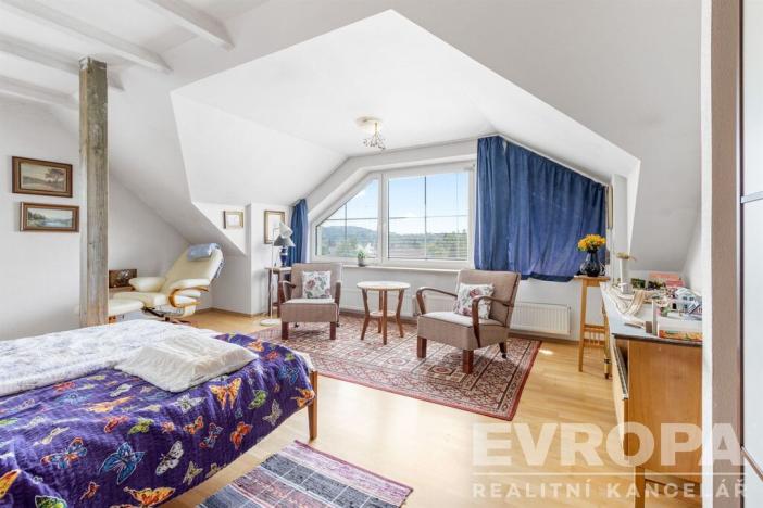 Prodej rodinného domu, Kamenice - Nová Hospoda, Na Vyhlídce, 380 m2