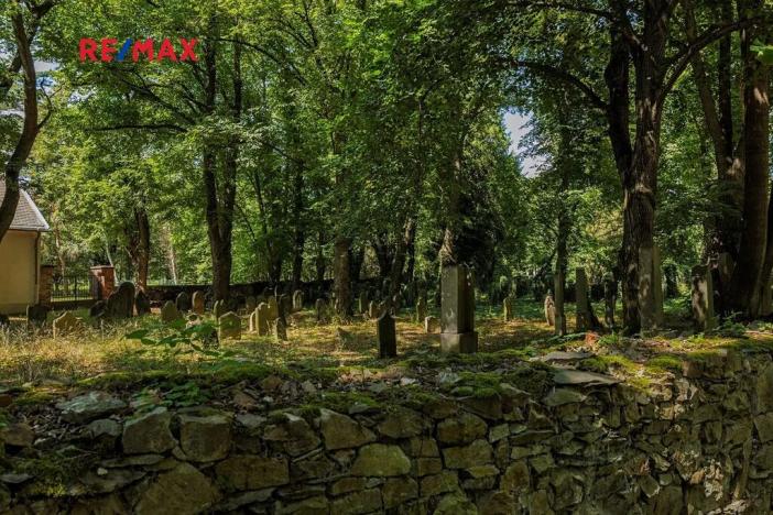 Prodej bytu 1+kk, Praha - Uhříněves, Douchova, 30 m2