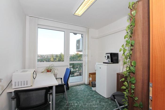 Pronájem kanceláře, Praha - Smíchov, U Plátenice, 100 m2