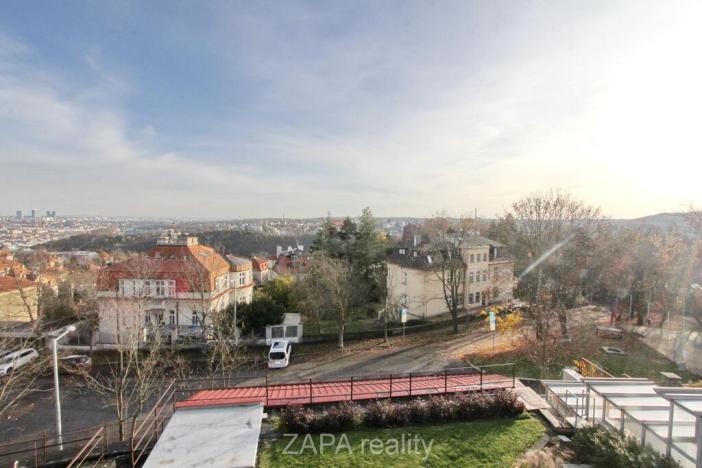 Pronájem kanceláře, Praha - Smíchov, U Plátenice, 100 m2