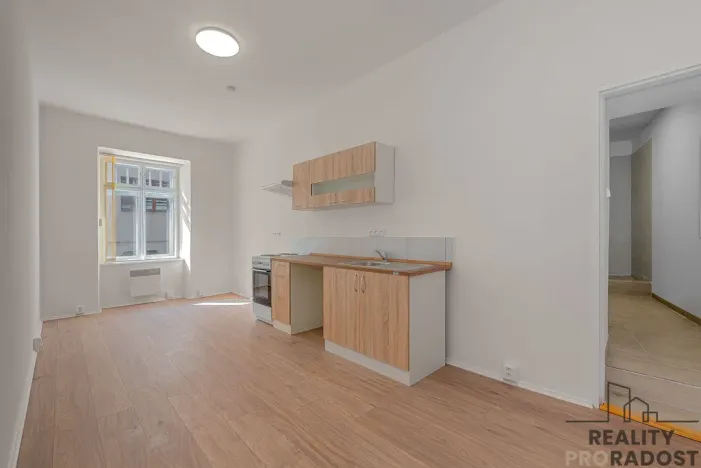 Pronájem bytu 2+kk, Znojmo, Kollárova, 42 m2