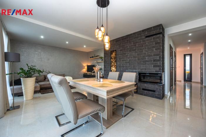 Prodej rodinného domu, Vysoký Újezd, U Rybníčka, 224 m2