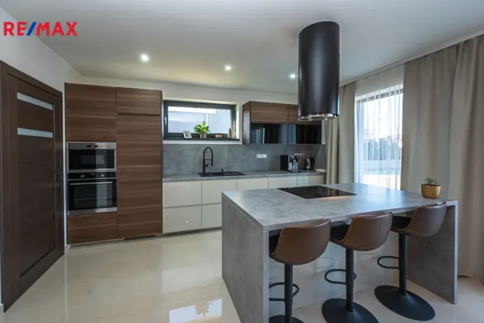 Prodej rodinného domu, Vysoký Újezd, U Rybníčka, 224 m2