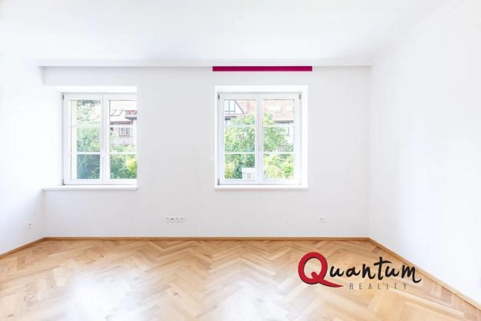 Pronájem rodinného domu, Praha - Střešovice, Pod Ořechovkou, 320 m2