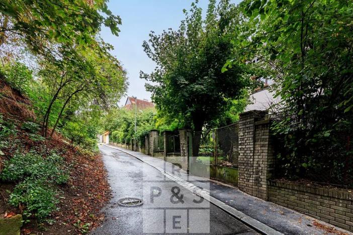 Prodej bytu 3+1, Praha - Smíchov, Nad Laurovou, 98 m2