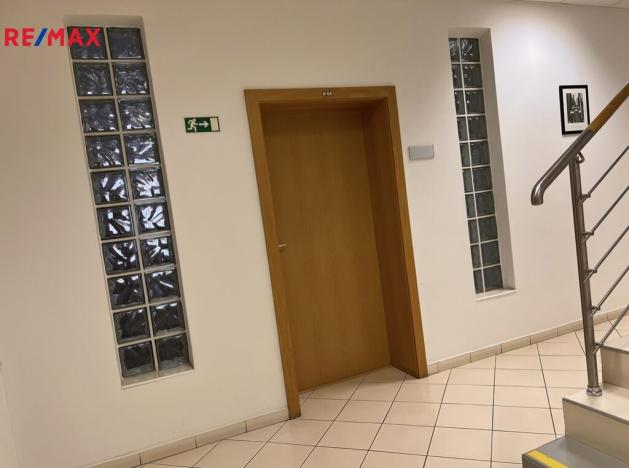 Pronájem kanceláře, Třebíč - Stařečka, Polanka, 42 m2