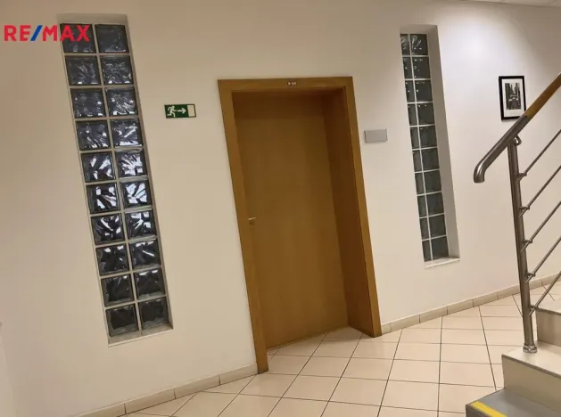 Pronájem kanceláře, Třebíč - Stařečka, Polanka, 42 m2