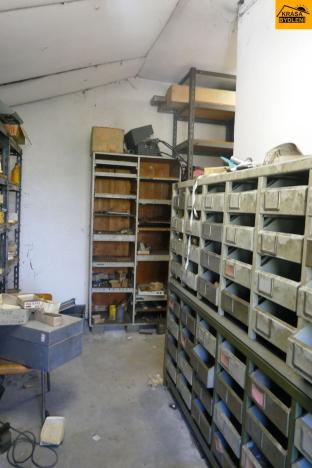 Prodej komerční nemovitosti, Moravec, 3983 m2