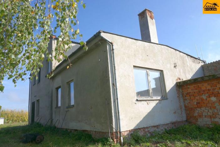 Prodej komerční nemovitosti, Moravec, 3983 m2