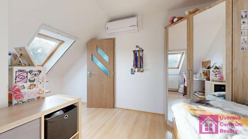 Prodej bytu 4+kk, Břeclav - Poštorná, Hájová, 104 m2