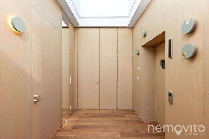 Prodej bytu 4+kk, Praha - Holešovice, V přístavu, 271 m2