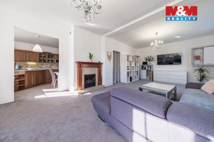 Prodej rodinného domu, Mochov, Ruská, 370 m2