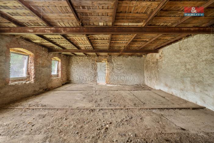 Prodej rodinného domu, Chlumec - Žandov, 400 m2