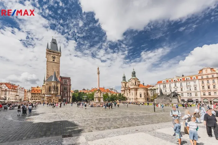 Pronájem kanceláře, Praha - Staré Město, Staroměstské náměstí, 195 m2
