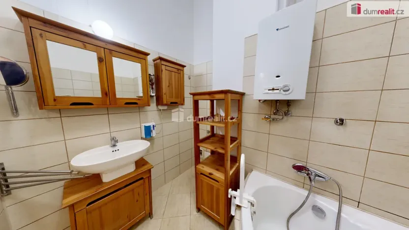 Pronájem bytu 2+1, Opava - Předměstí, Nákladní, 70 m2