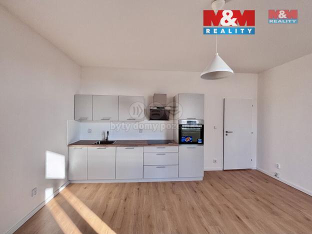 Pronájem bytu 1+kk, Zákupy, Nádražní, 31 m2