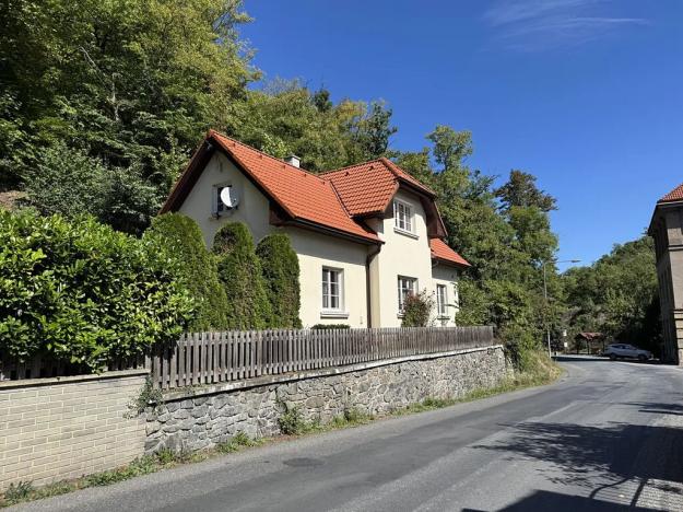 Prodej rodinného domu, Roztoky, 108 m2