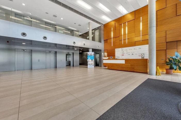 Pronájem kanceláře, Praha - Holešovice, Jankovcova, 330 m2