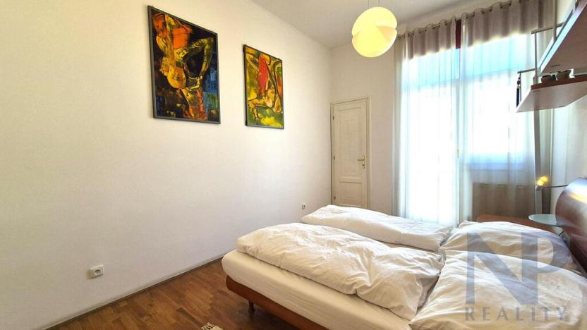 Prodej bytu 4+kk, Praha - Hradčany, Na valech, 123 m2